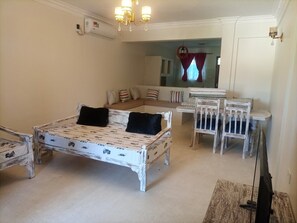 Apartamento superior | Zona de estar