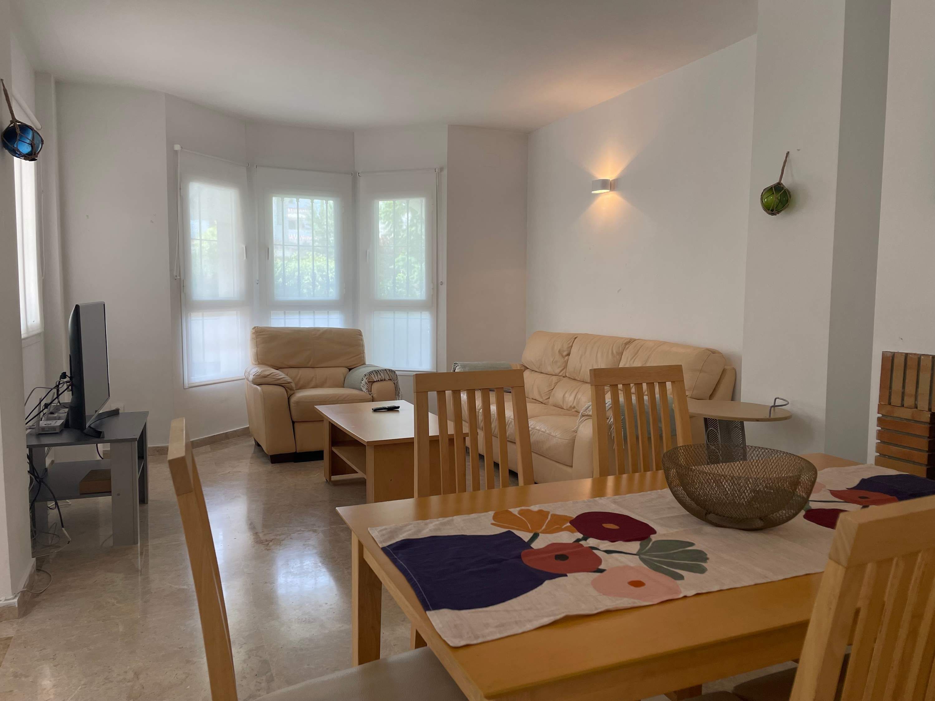 Huis, toegankelijk voor mindervaliden | 3 slaapkamers, internet