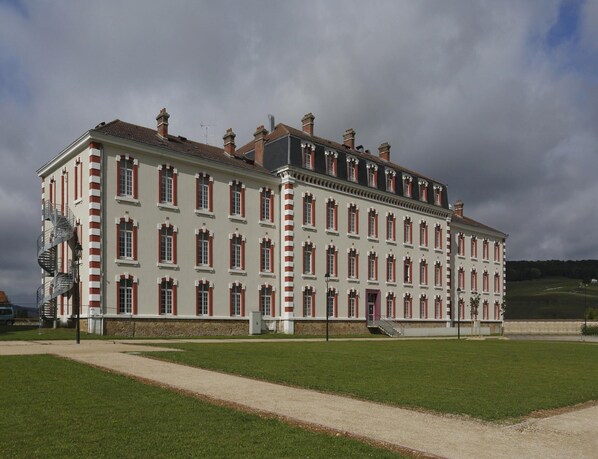 Apartment | Exterior