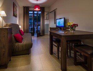 Living room - Studio in the Vezere Valley (Les Eyzies)