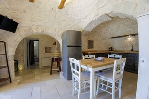 Dining - Vrbo Property (martina franca)