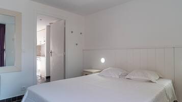 Apartment | 2 bedrooms, bed sheets