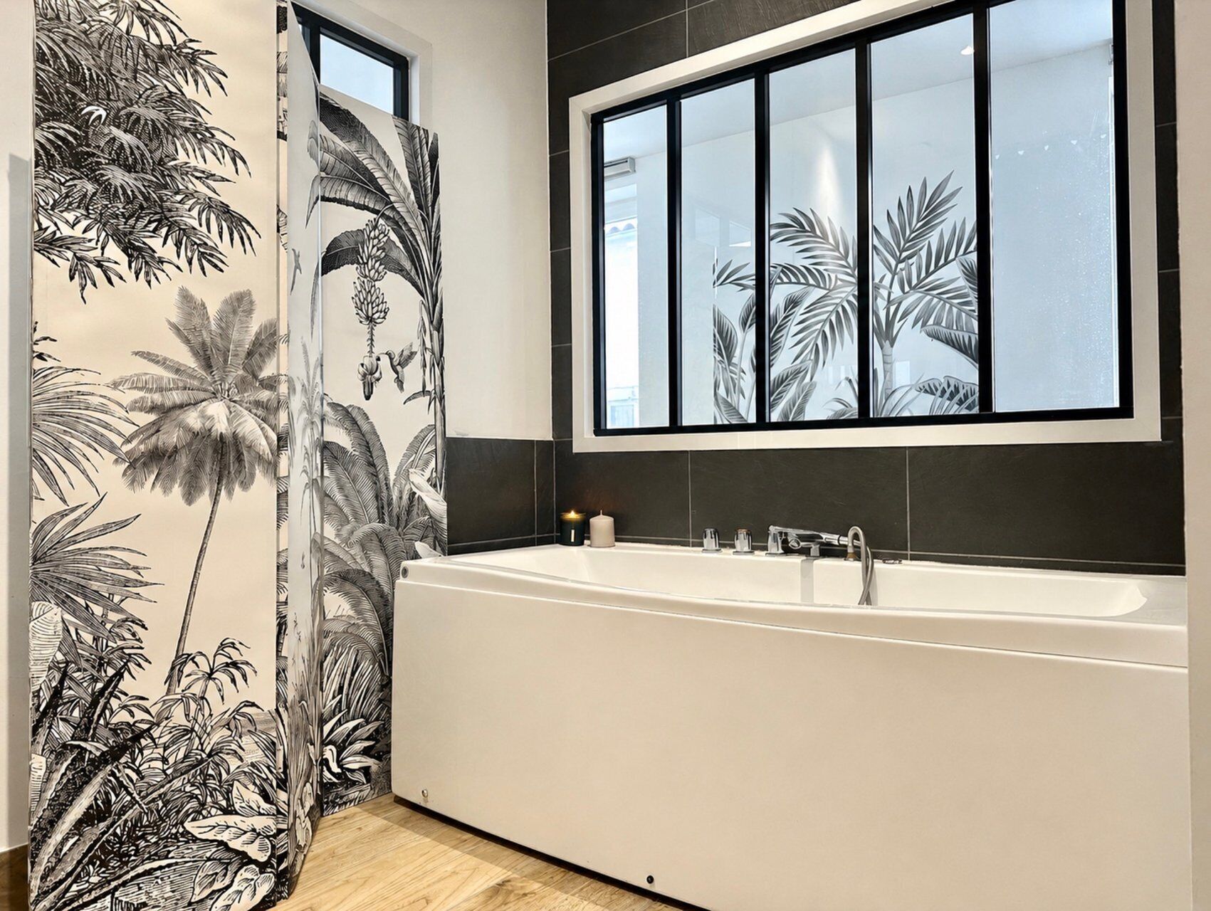 Douche, serviettes fournies