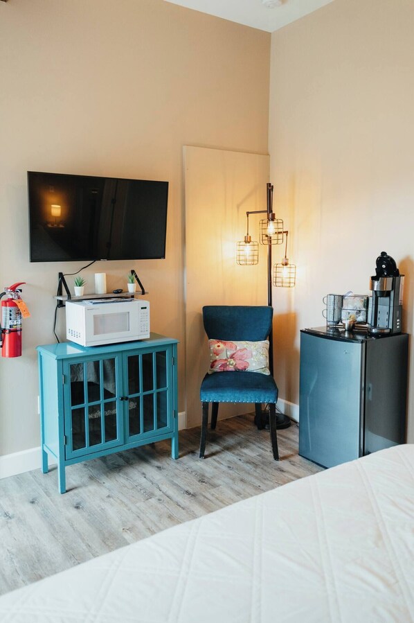 1 bedroom, iron/ironing board, travel crib, free WiFi