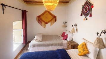 Family Room, Garden View | Free WiFi