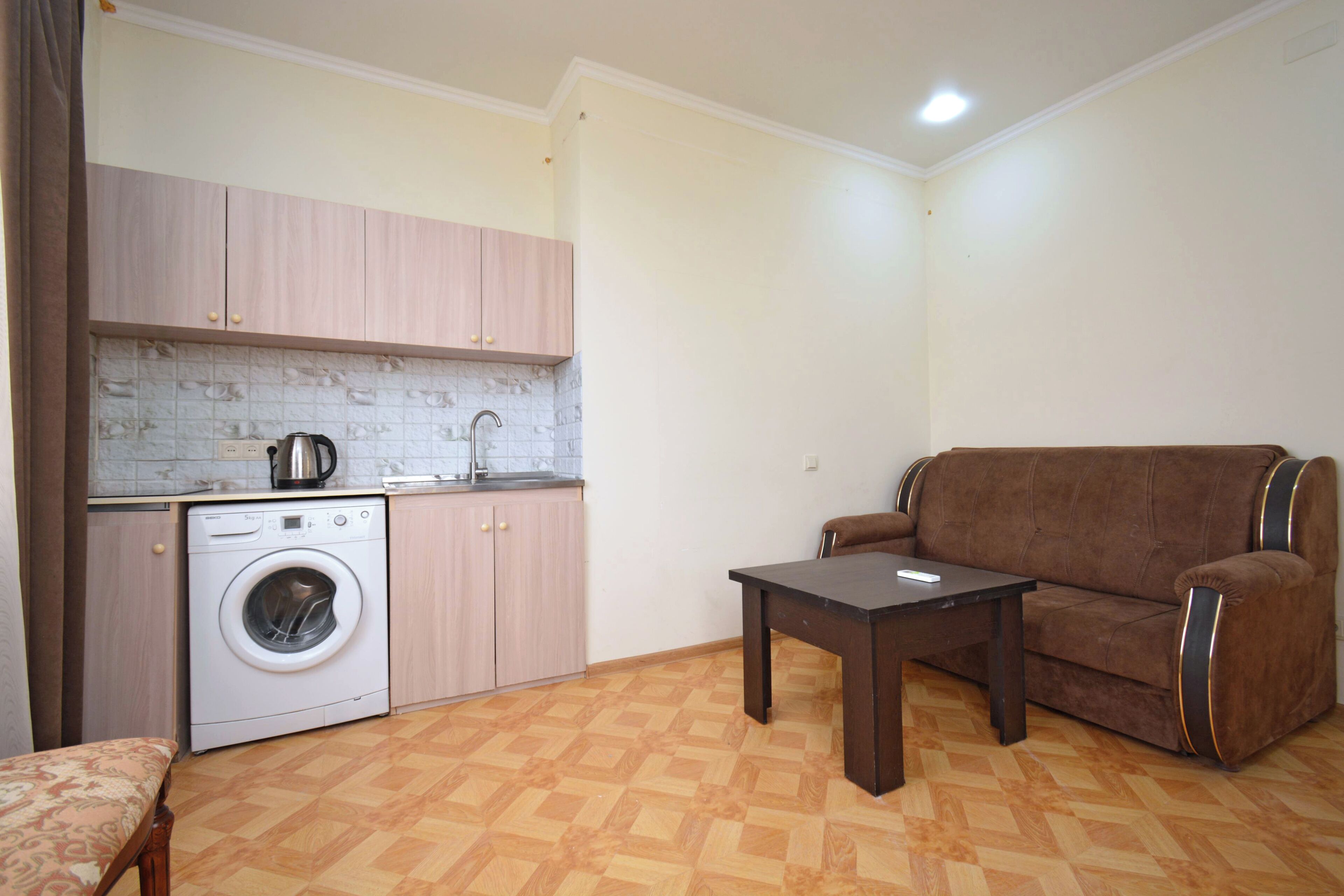 Deluxe Apartment, City View | Interior