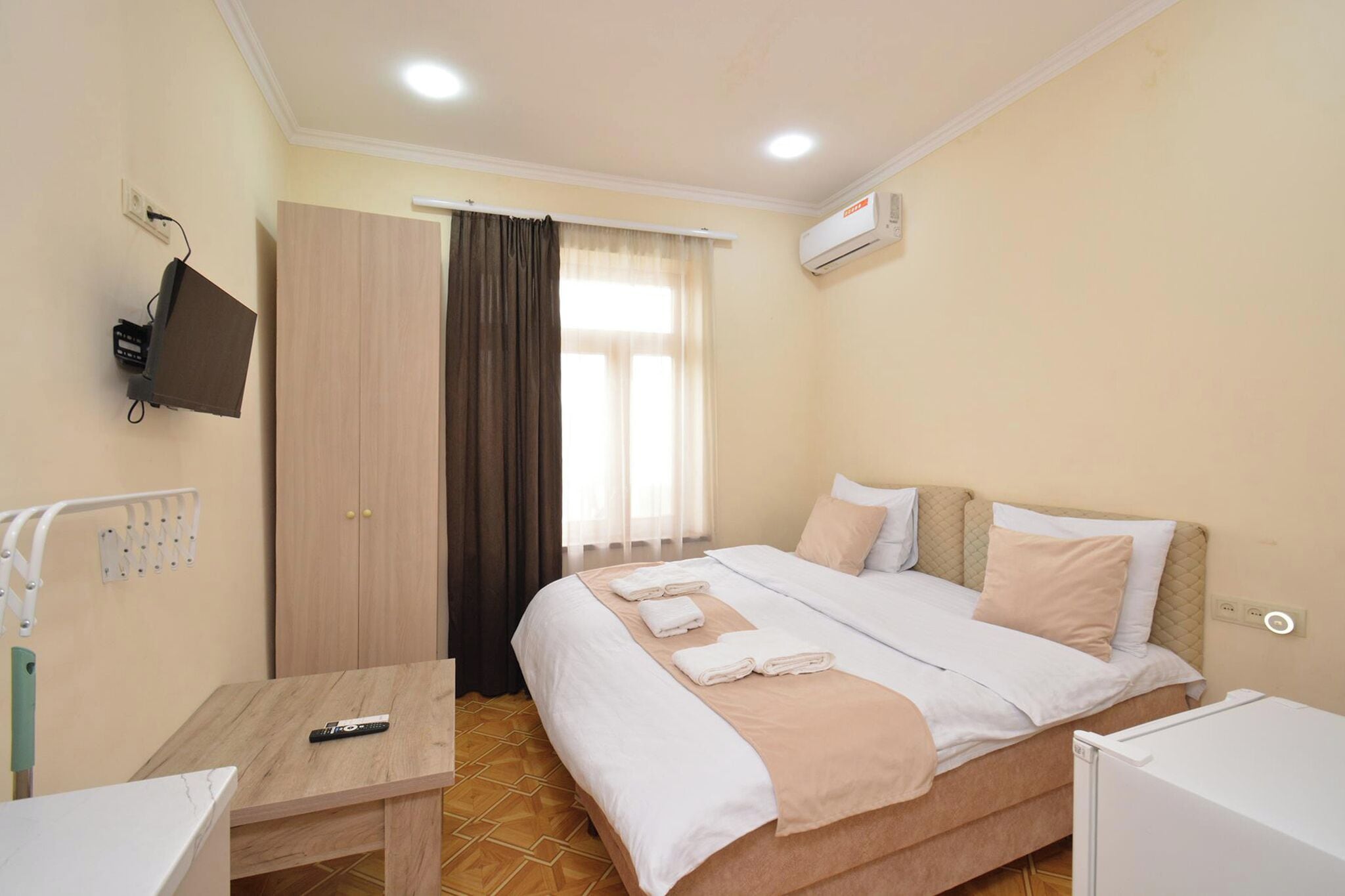 Appartement Standard, vue ville | Bureau, espace de travail pour ordinateur portable