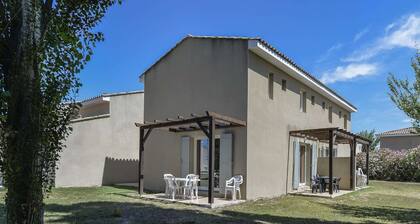 Country Stay for 6 in Provence Vineyards