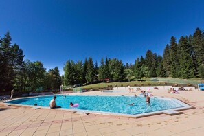Utomhuspool