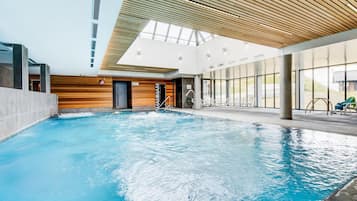 Apartemen | Kolam renang | Kolam renang outdoor