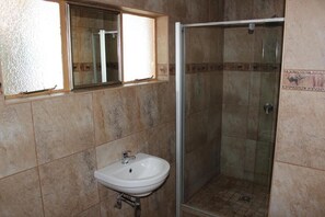 Artículos de tocador gratuitos, toallas, jabón, shampoo