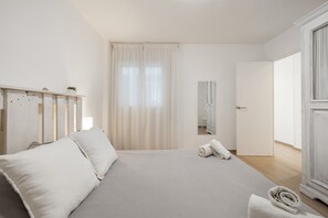 3 sovrum, strykjärn/strykbräda, wi-fi och sängkläder