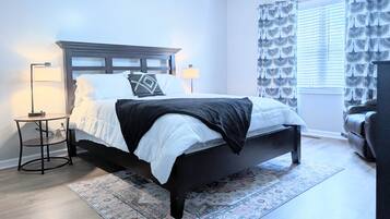 3 bedrooms, iron/ironing board, WiFi, bed sheets