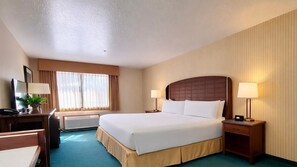 Tabla de planchar con plancha, wifi y ropa de cama 