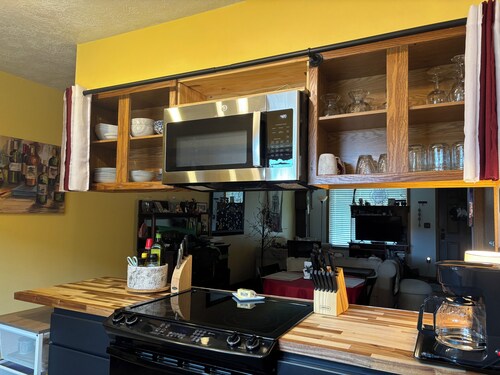 Cute & comfy, close to Gallatin County Fairgrounds & Gallatin Valley BMX Park