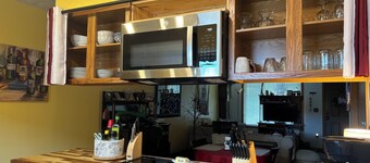 Cute & comfy, close to Gallatin County Fairgrounds & Gallatin Valley BMX Park