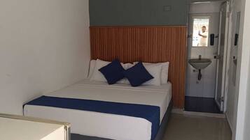 Double Room | Free WiFi