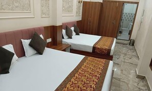 Family Quadruple Room, City View | Desk, iron/ironing board, free WiFi - Kashi darshan home stay (Varanasi)