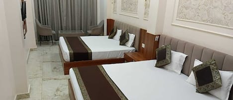 Family Quadruple Room, City View | Desk, iron/ironing board, free WiFi