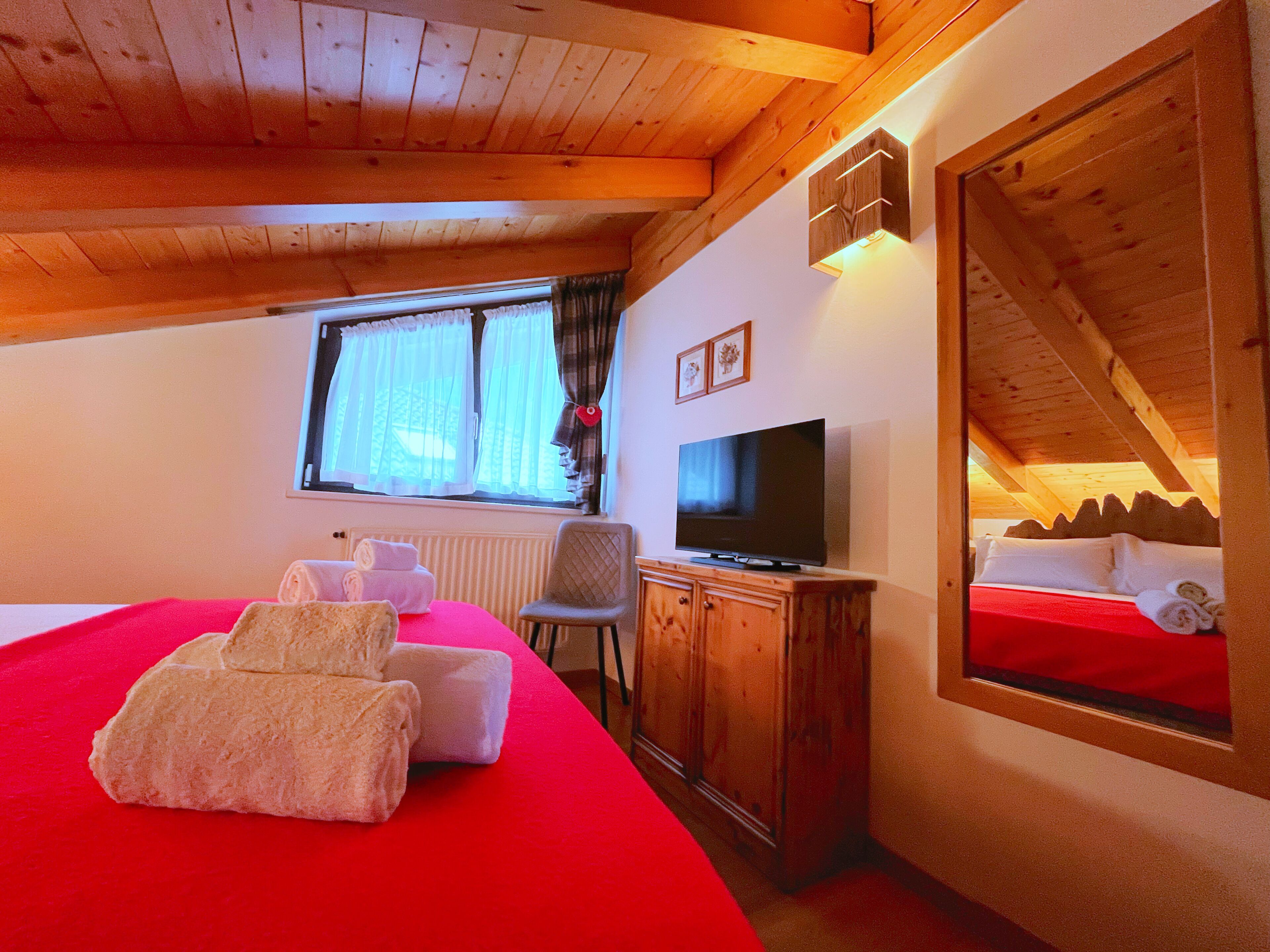 3 chambres, fer et planche à repasser, Wi-Fi, literie fournie