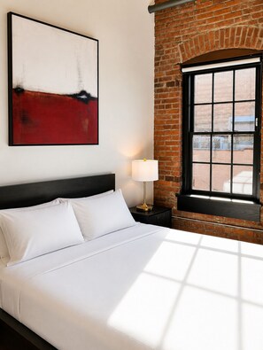 1 slaapkamer, een strijkplank/strijkijzer, gratis wifi, beddengoed