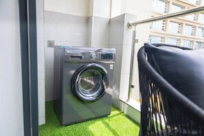 Property grounds - Soothing 1-bedroom apartment near JW Marriot and GTC Westlands (Nairobi)