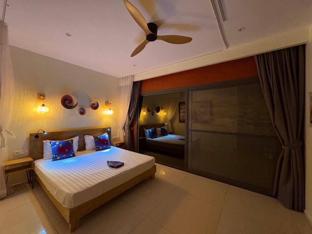 Exclusive Villa, Pool View | In-room safe, individually decorated, individually furnished, desk