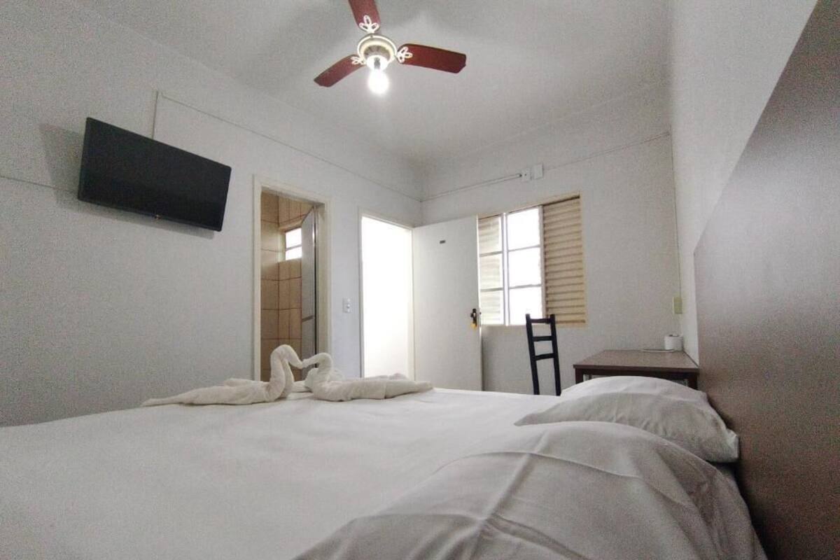 Habitación clásica doble | Escritorio, espacio para trabajar con un portátil, wifi gratis