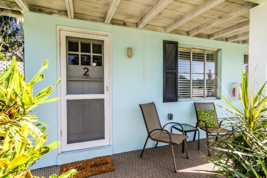 Deluxe Suite, Courtyard View | Terrace/patio