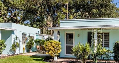 Island View Cottages Sebastian