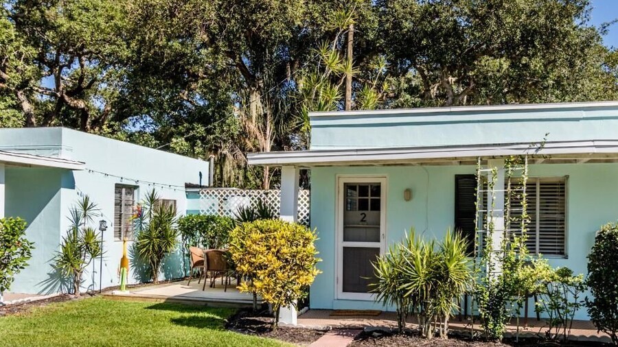 Island View Cottages Sebastian