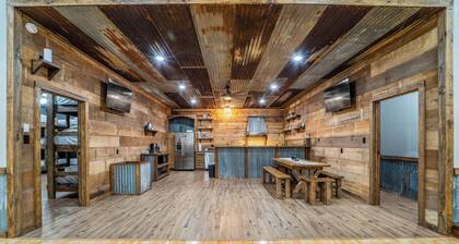 Slab Creek Retreat • Indoor Basketball Court • Sleeps 36