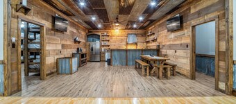Slab Creek Retreat • Indoor Basketball Court • Sleeps 36