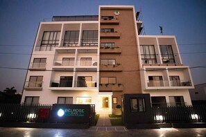 Exterior - A perfect cosy studio in Eastlegon Accra with a pool,restaurant and fitness room (Accra)