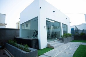 Exterior - A perfect cosy studio in Eastlegon Accra with a pool,restaurant and fitness room (Accra)