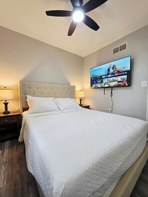 Room - Modern Elegance Meets Comfort in Maryland (Annapolis)