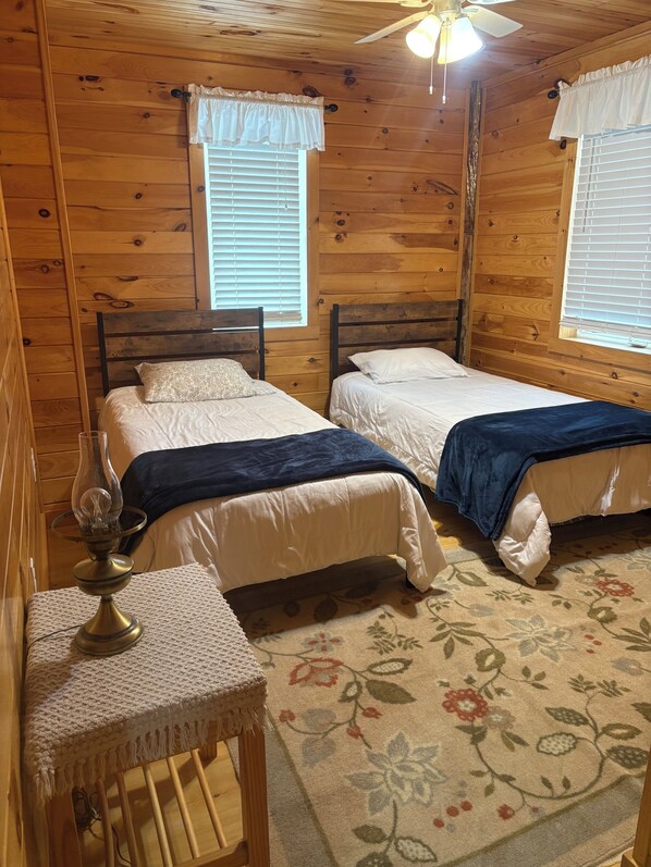 3 bedrooms, free WiFi, bed sheets