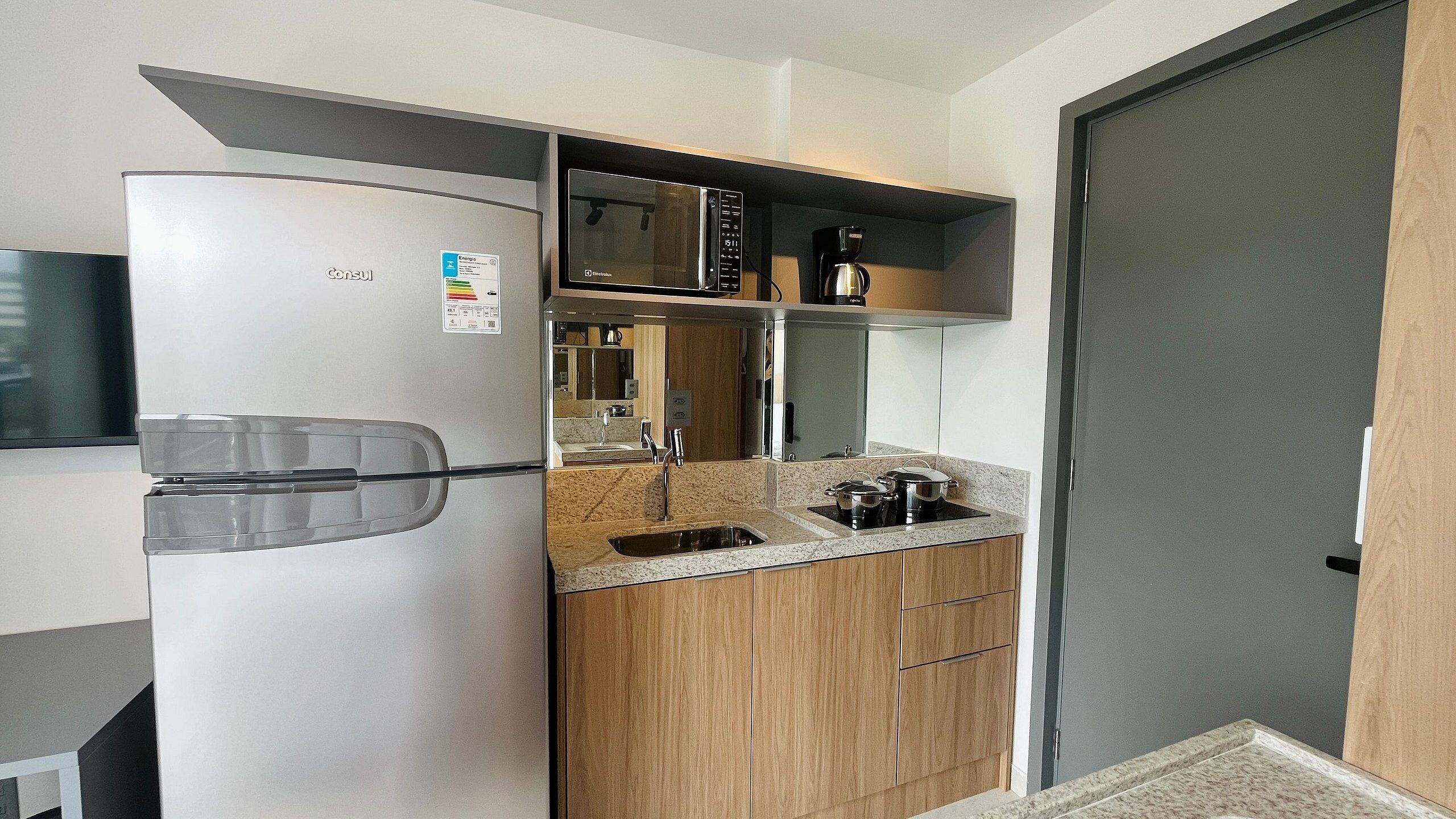 Superior-Apartment | Eigene Küche | Mini-Kühlschrank, Herdplatte