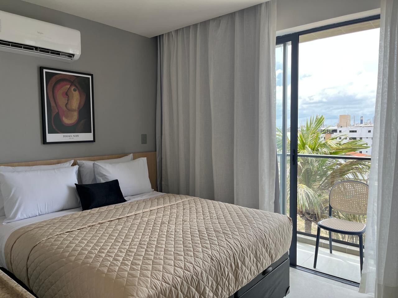 Superior Apartment | Laptop workspace, free WiFi