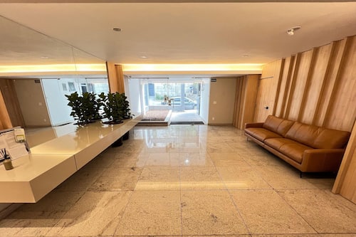 Apartment | Lobby