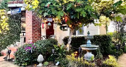 Charming guest house cottage in soothing Los Angeles perfect for your getaway