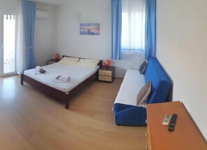 1 bedroom, WiFi, bed sheets - 2.A3 – Sunset Terrace Studio Apartment (Pag)