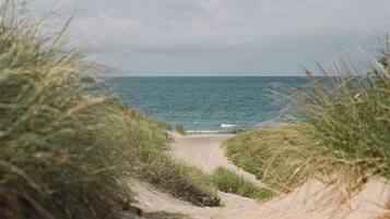 Double Room, Sea View | Beach | Beach nearby