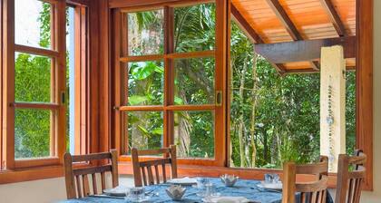 Cozy Chalet in Nature in Granja Viana