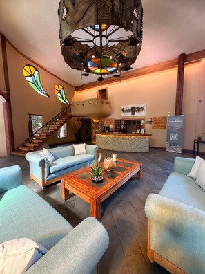 Lobby - Casa Bosque Lodge (San José de Maipo)
