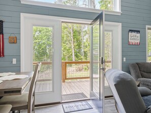 TV, stereo, offices - Mammoth Lake House | Pet Friendly • Spacious 5BR! (Mammoth Cave)