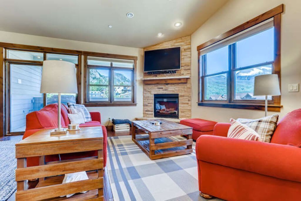 Condo, Multiple Beds, Fireplace, Mountain View (A-F-BBP1) | Living area