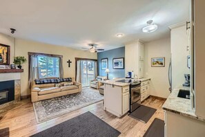 Appart'hôtel, 1 grand lit, cheminée, vue montagne (A-D-LHC9) | Intérieur