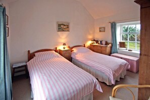 Room - 2 Bed in Ballyconneely (oc-i231) (Leitirshask)