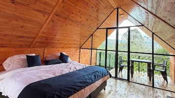 Deluxe Cabin, Mountain View